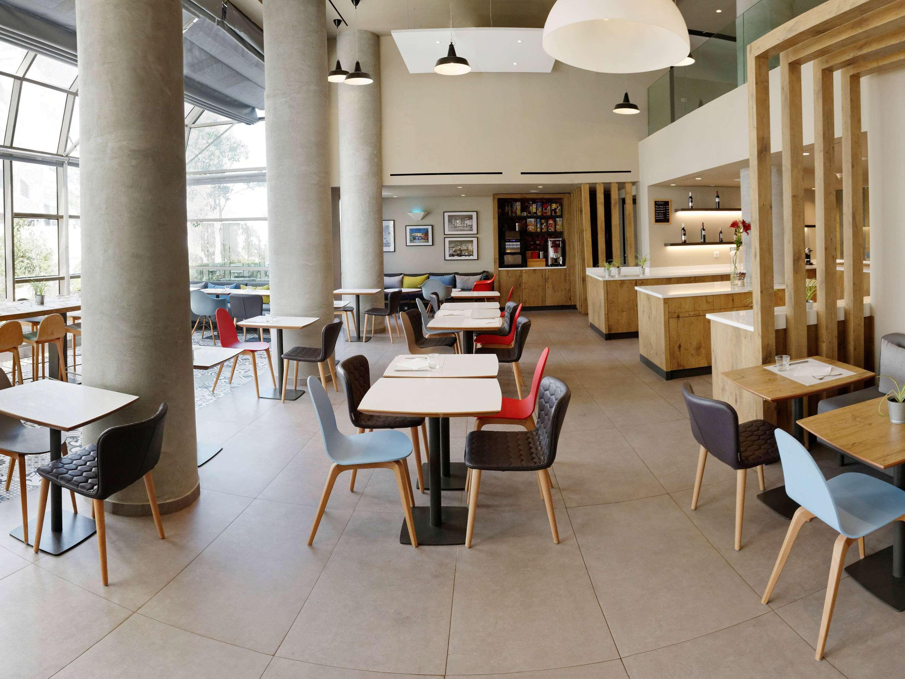 Ibis Casablanca Sidi Maarouf Hotel Bagian luar foto